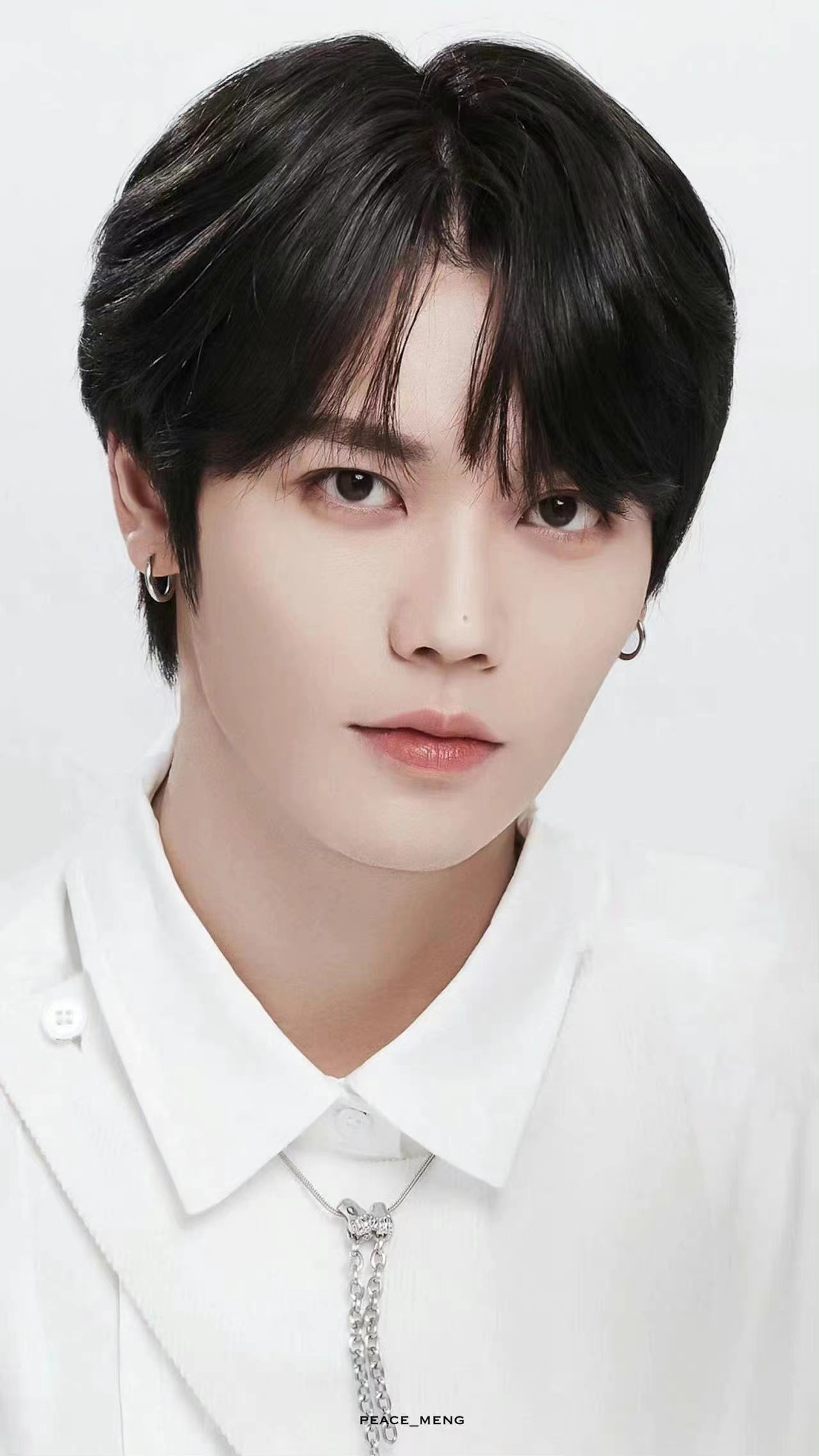 咱就是说林彦俊还是一如既往的帅气……|林彦俊|白衬衫|肉眼_新浪新闻