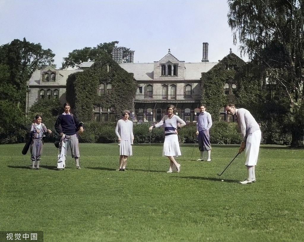 1920年代，美国的富人们相约着打高尔夫。（图片来源：视觉中国）