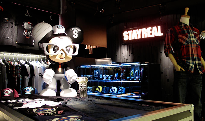 来源/STAYREAL官网