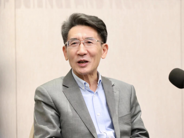 全国人大代表,中国科学院院士,南方科技大学校长薛其坤接受媒体采访.