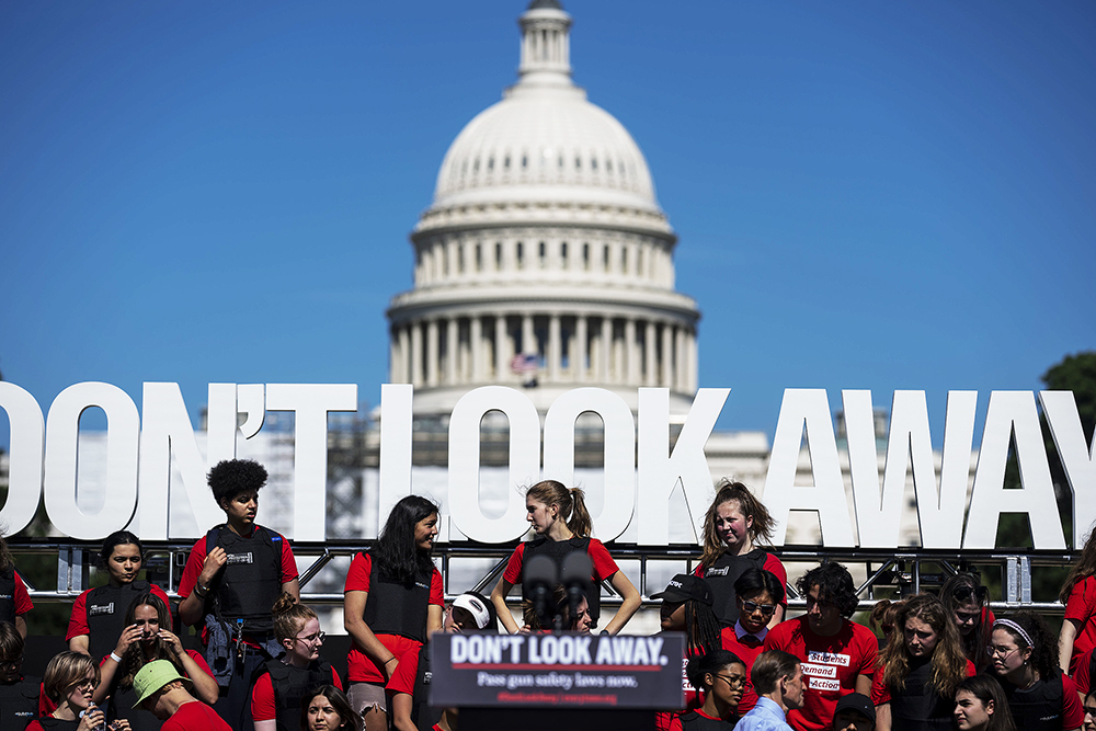 美国的7500怎么表示【图集】聚焦美国“枪支暴力”：美国枪支收回令数量创历史新高，今年已有超7500人死于枪下_https://www.jmylbn.com_新闻资讯_第7张