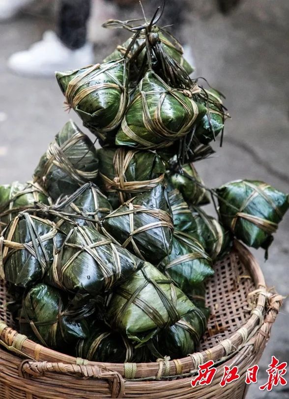 怎么约周围的鸡广东好风物之肇庆篇：裹蒸、玉雕、燕窝、八卦村......这座城市很适合“养老”_https://www.jmylbn.com_新闻资讯_第12张