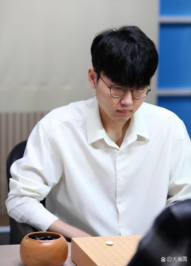 申真谞九段,本以为今年也无缘!一定会努力争取麦馨咖啡杯冠军!__财经头条