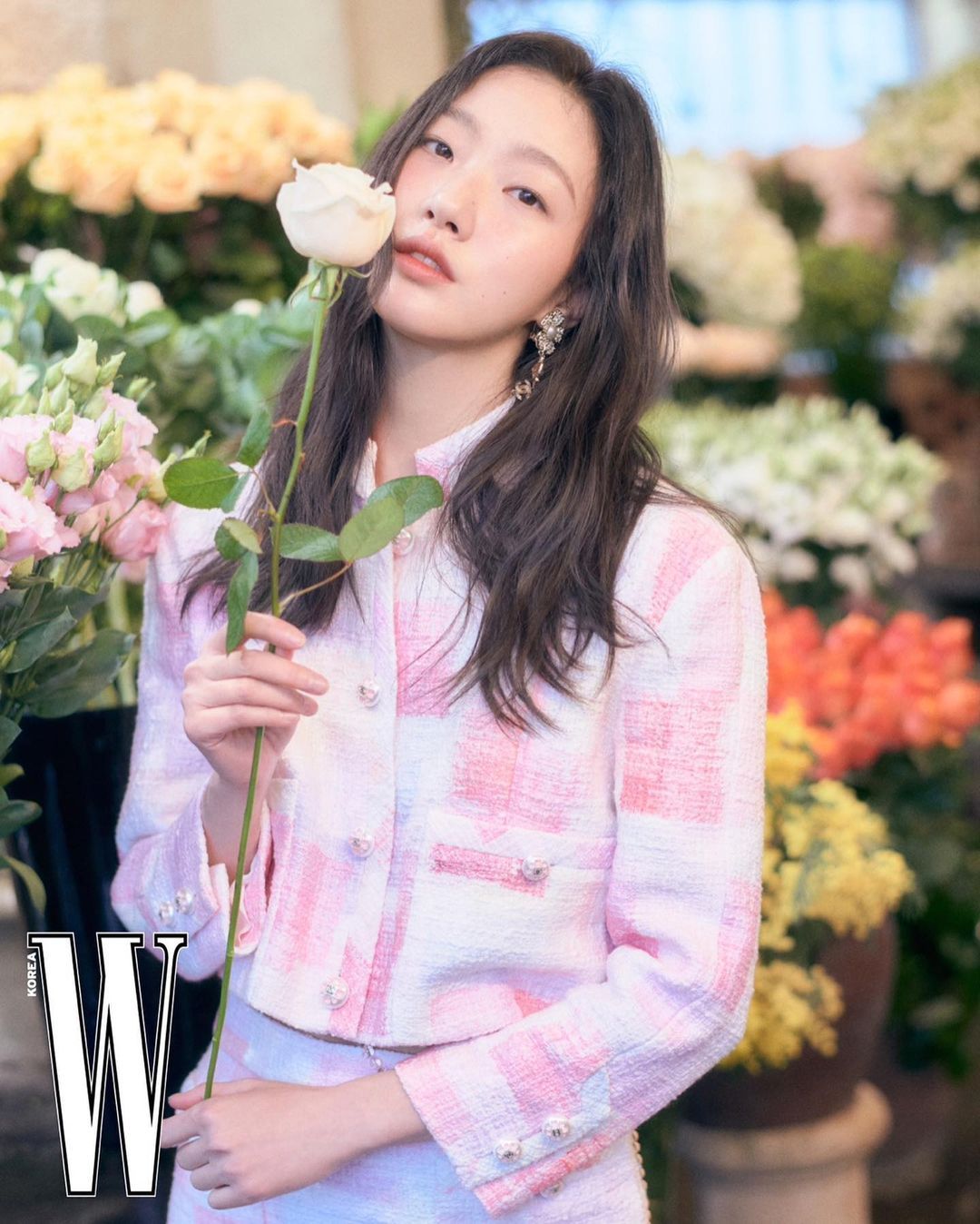 金高银|画报|可盐可甜的欧尼|金高银|欧尼|画报_新浪新闻