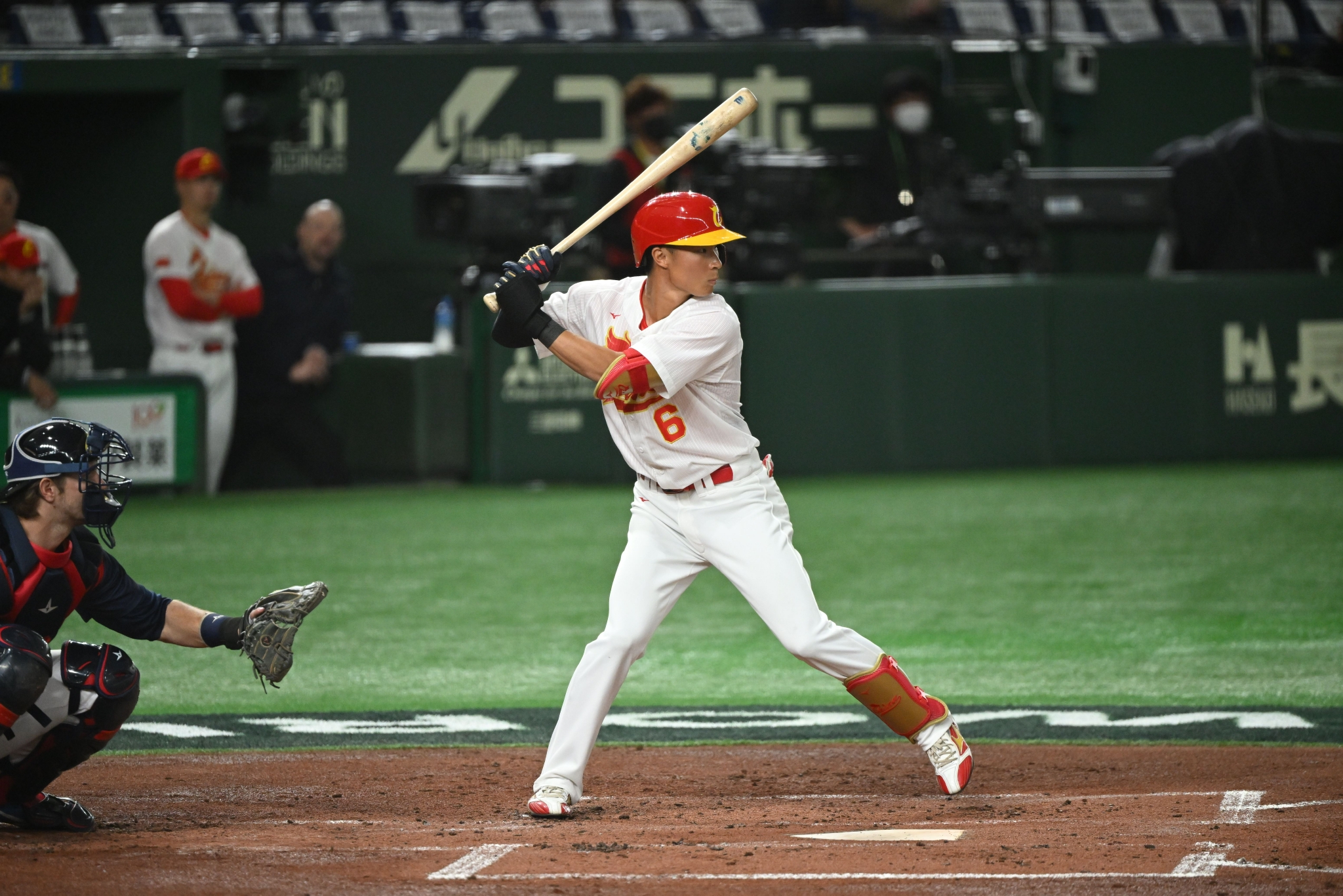 中国棒球队距离胜利一步之遥.