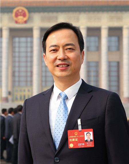 “中國數穀”擁抱青年英才 - 新浪香港