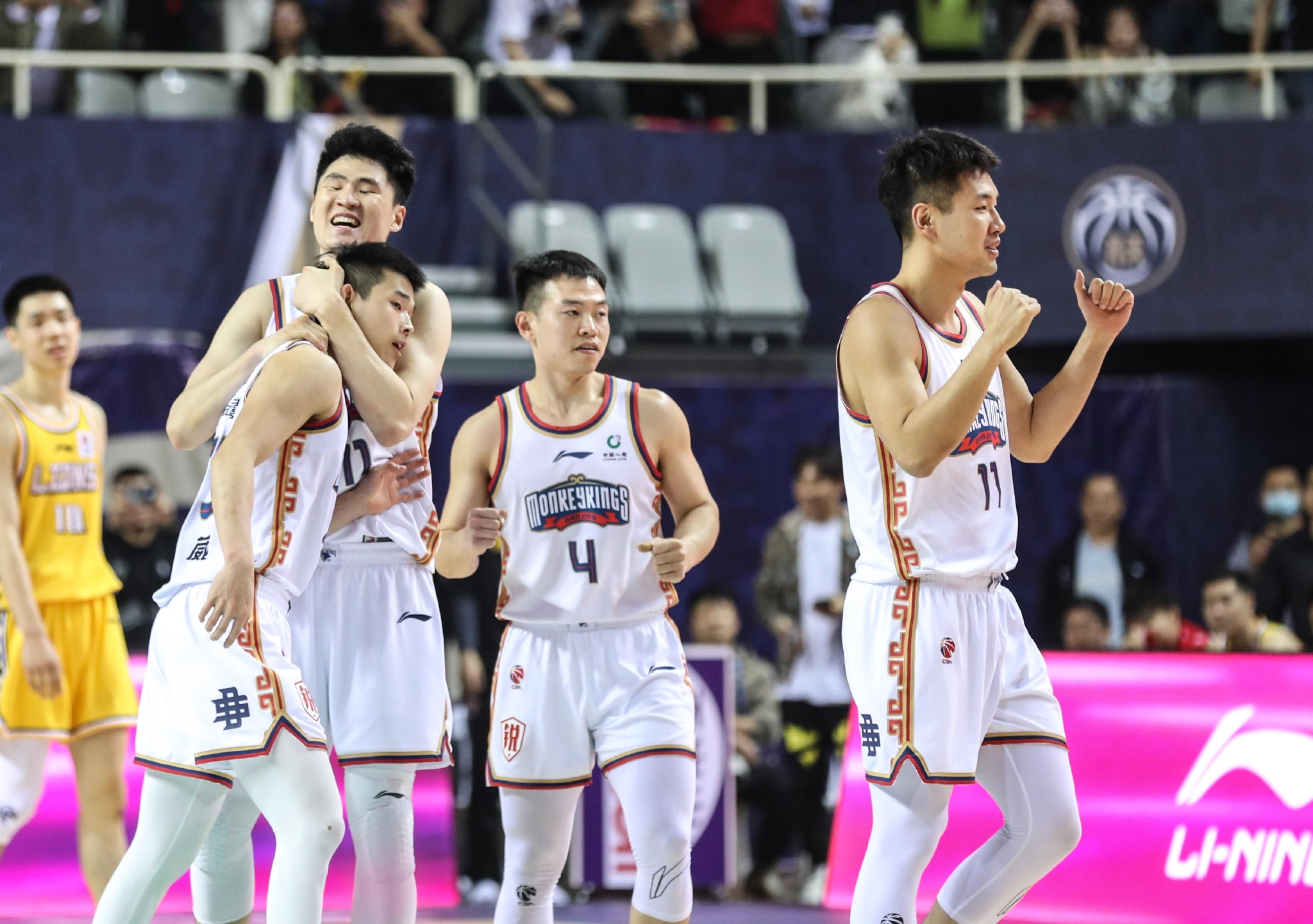 cba史上第3场三加时,林葳39分引领同曦青春风暴|南京同曦|西热力江