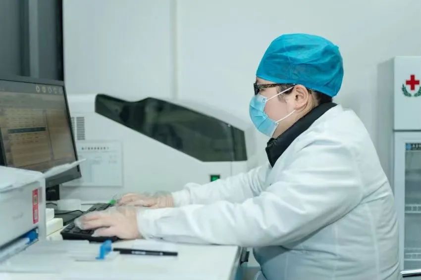 结肠灌洗怎么回事恩施市五峰山片区居民想在家门口就医？安排！_https://www.jmylbn.com_新闻资讯_第8张