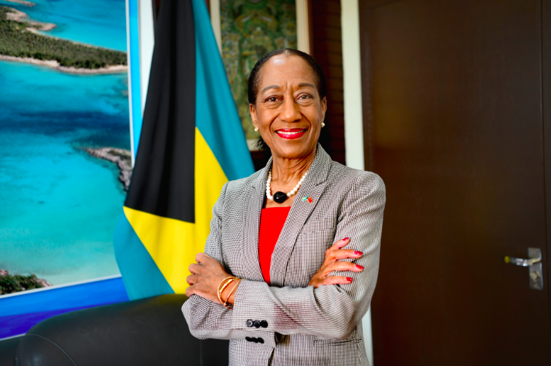 巴哈马驻华大使波莱特·贝瑟尔.和冠欣摄