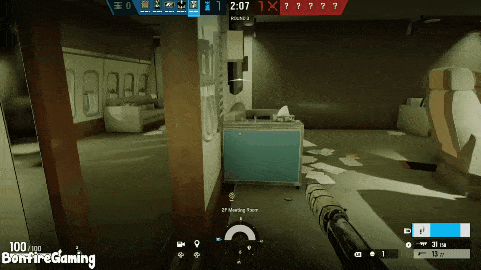 “水深火热的手柄玩家”一词