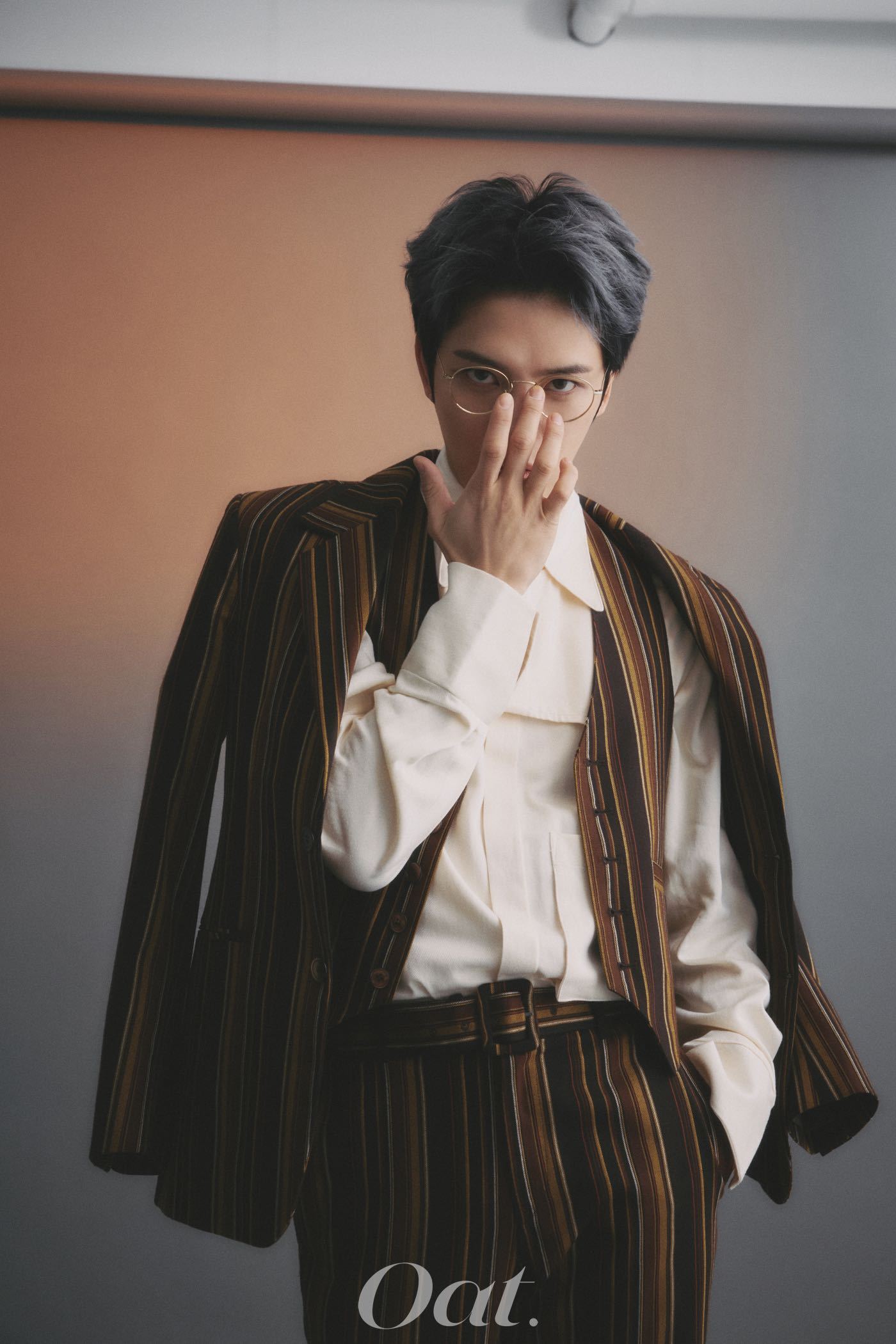 金在中|发型|银色_新浪新闻