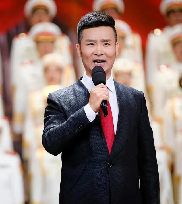 歌唱家刘和刚被疑私下敛财，在老家办免费学习班，无奈回应太憋屈