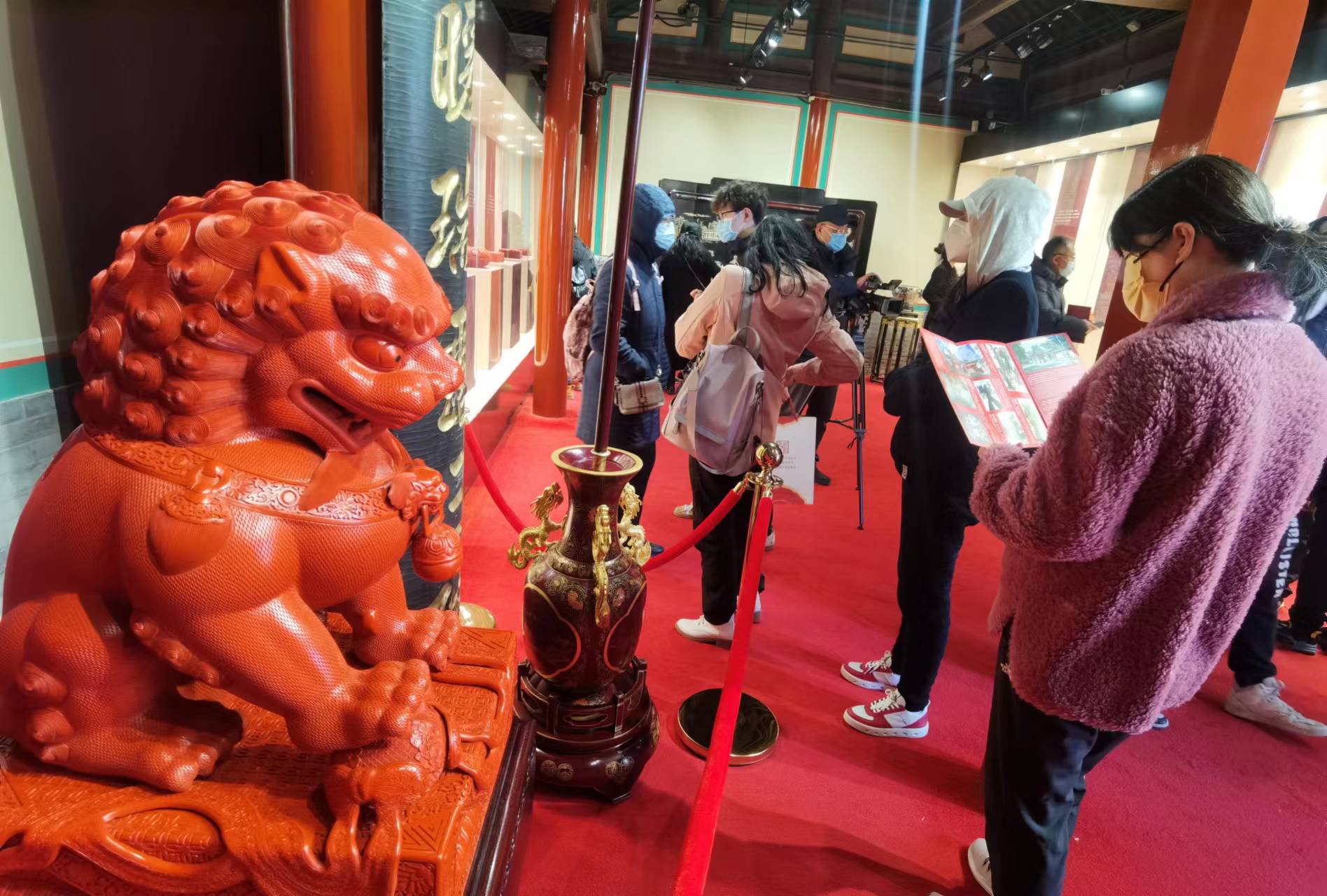 来燕京八绝博物馆 赏宫廷艺术精品|燕京八绝_新浪财经_新浪网