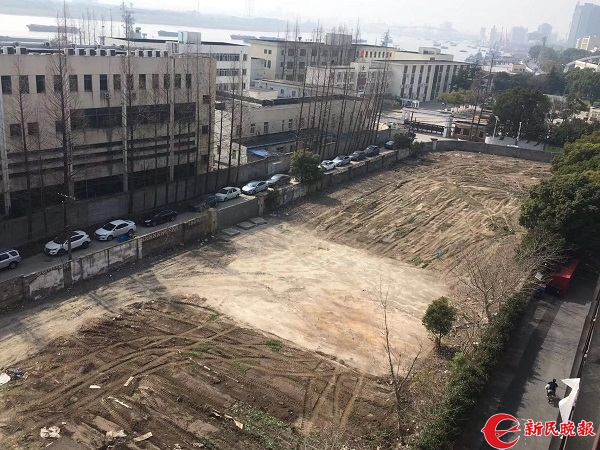 新闻追踪｜紧挨养老院“垃圾场”终于彻底清理！90岁老人高兴坏了