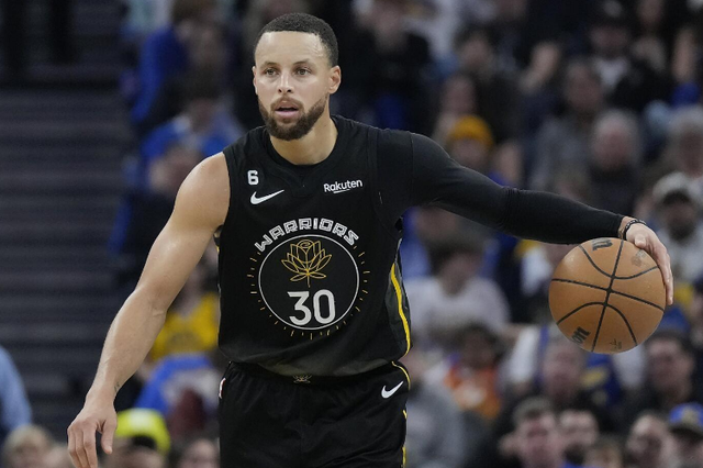 42场打完,库里又创造NBA历史第一纪录,别人只能仰望