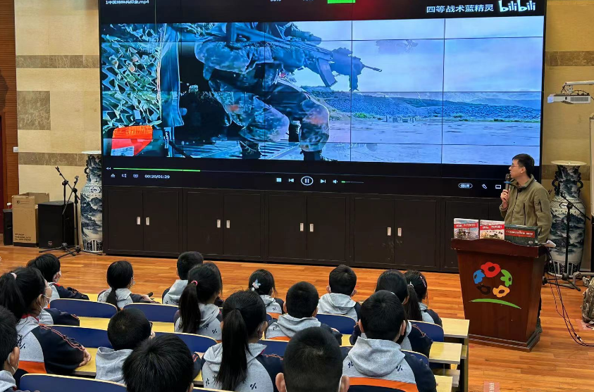 探秘歼20，一睹福建舰！国防科普讲座开进小学课堂