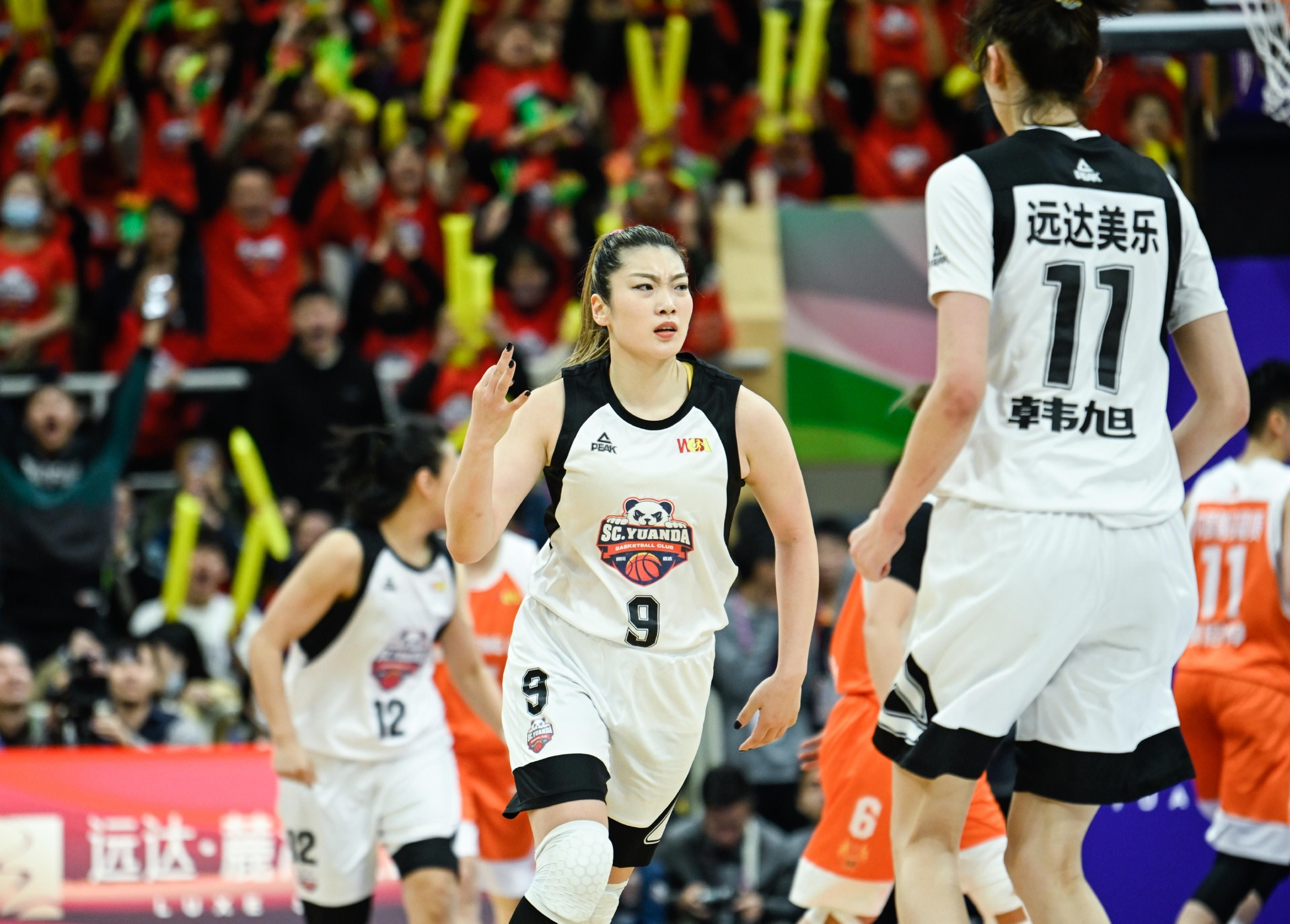 李夢登陸WNBA,中國女籃已有4位現役國手加盟 - 新浪香港