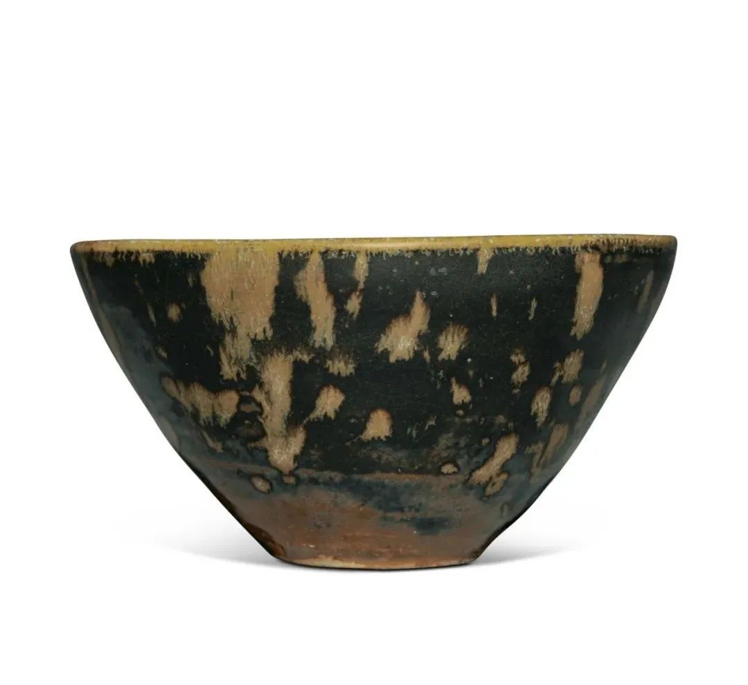 国际拍卖中国艺术专场精品抢先看！休闲区蓝鸢梦想 - Www.slyday.coM