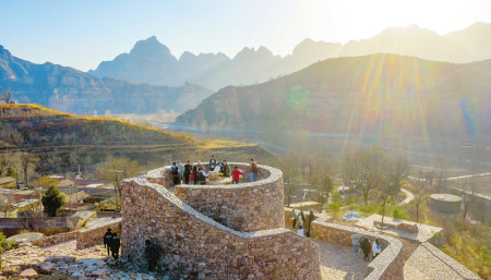中国北方国际写生基地泽城驿站迎来了晋中学院170名美术系师生|晋中