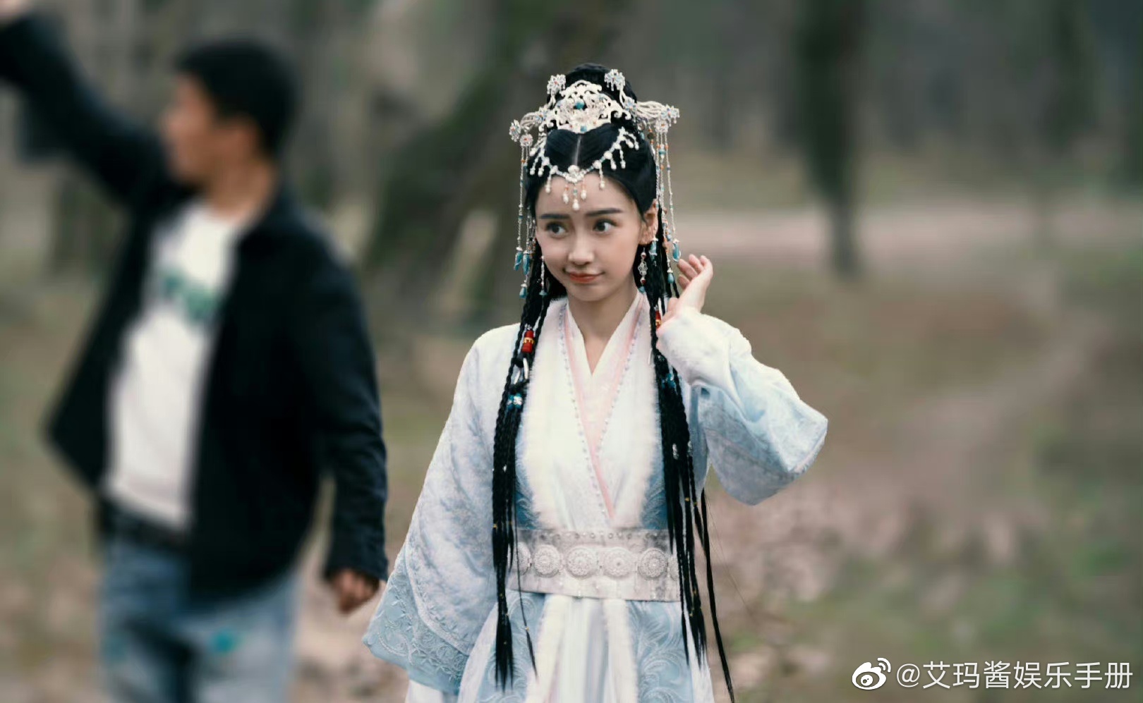 Angelababy杨颖、宋威龙、任豪相思令古装路透|宋威龙|杨颖|相思_新浪新闻