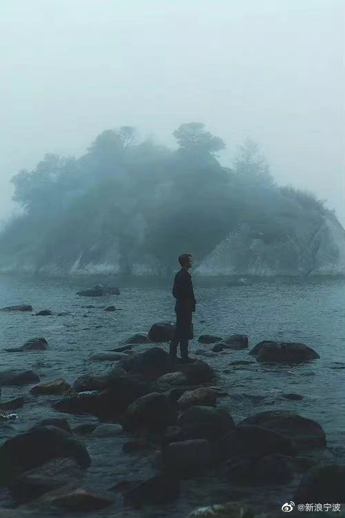 孤岛危机中文版