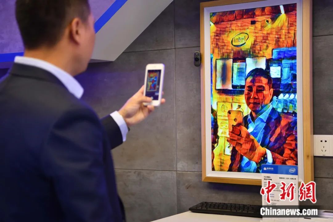 ChatGPT：友敌之间？人工智能就业影响几何？