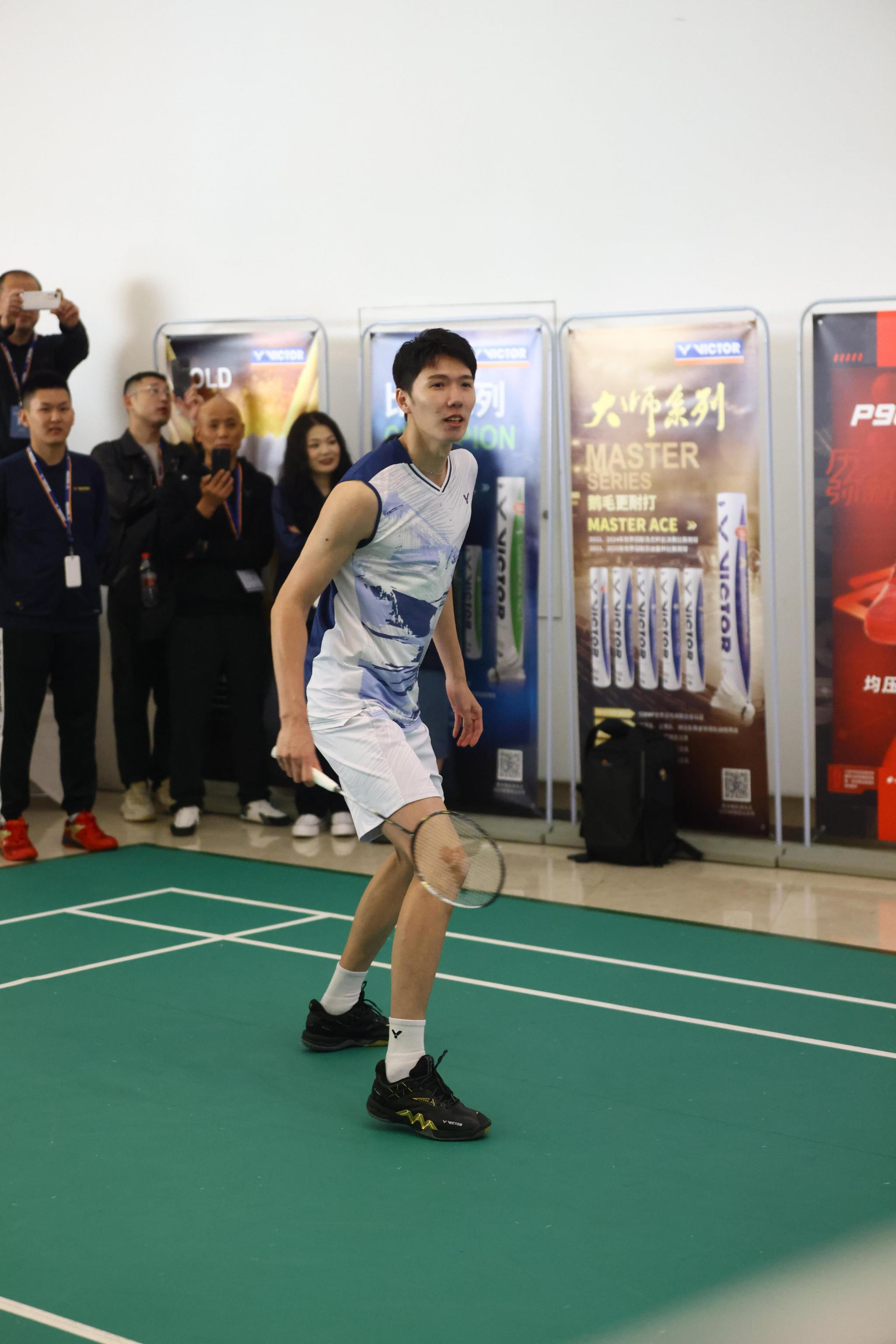 李俊慧拿下过世锦赛冠军,汤姆斯杯冠军,亚锦赛冠军和奥运会亚军.