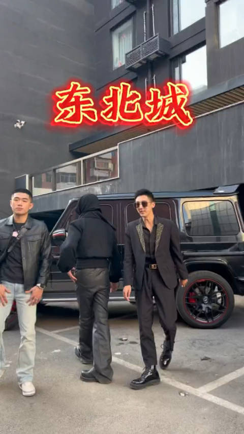 你们都别耍帅咯!你滴寒王来咯🔥寒王进军说唱圈!_新浪新闻