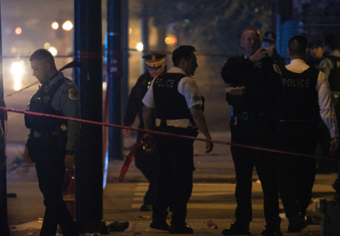 美国芝加哥周末多起枪击致17人伤亡 居民称枪支暴力令人沮丧