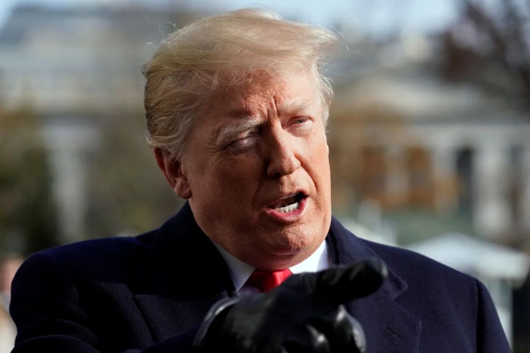 预言自己周二被捕,为赢得大选特朗普抓住一切机会加戏|特朗普_新浪