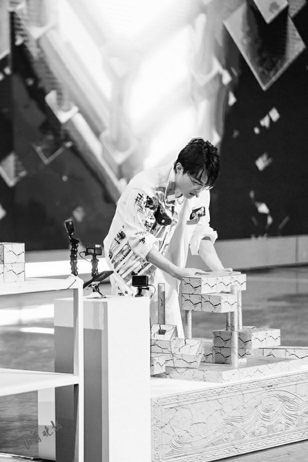 白宇鹏 蝉联两届"脑王" 太原男孩变"中国队长"|太原市_新浪财经_新浪