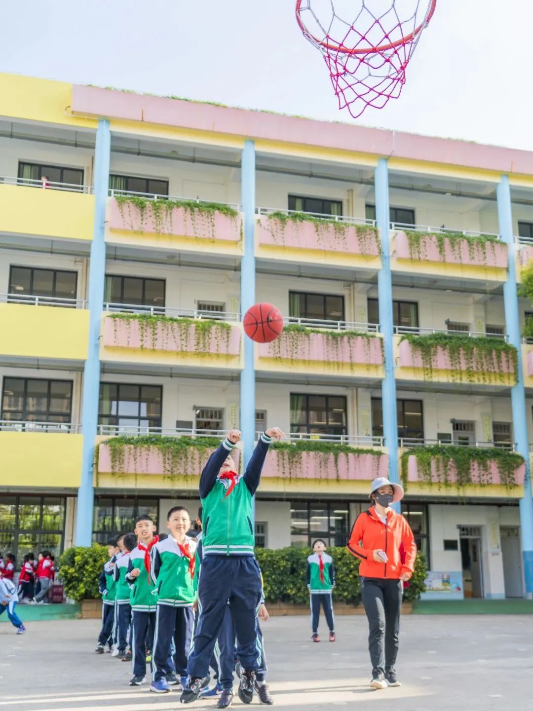 金康园小学2023年第二十三届春季运动会正式开幕