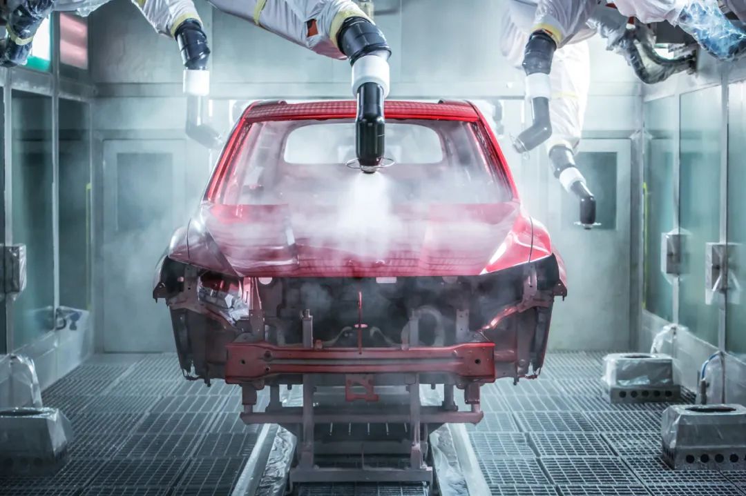 比亚迪汽车生产线涂装工艺.受访者供图