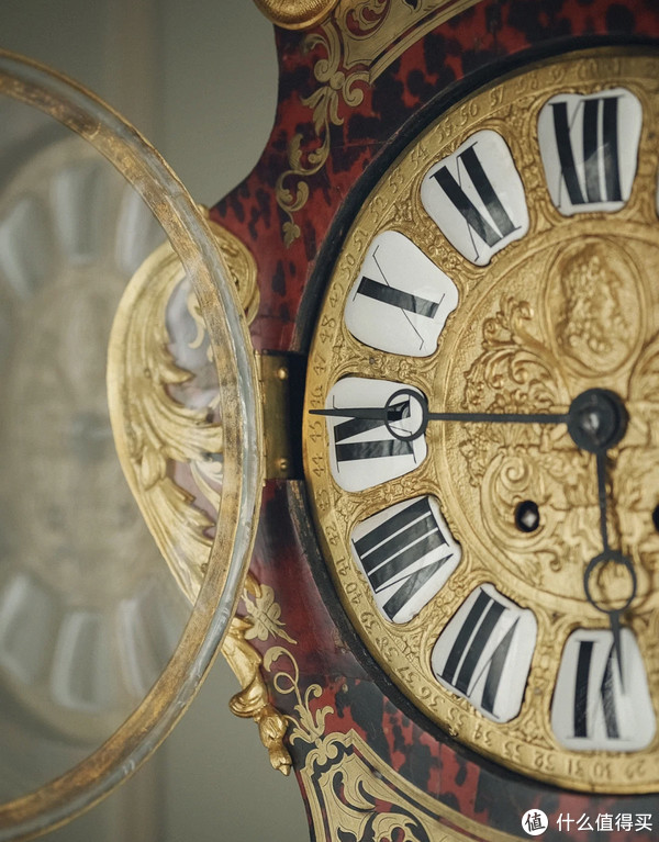 宫廷最美时光的秘密🕰｜布勒镶嵌大型落地钟|落地钟|布勒|宫廷_新浪新闻