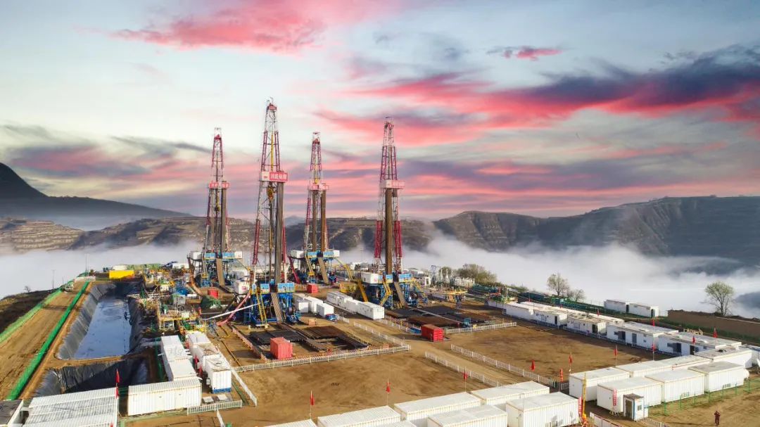 中石油长庆油田陇东页岩油华h100平台.长庆油田供图