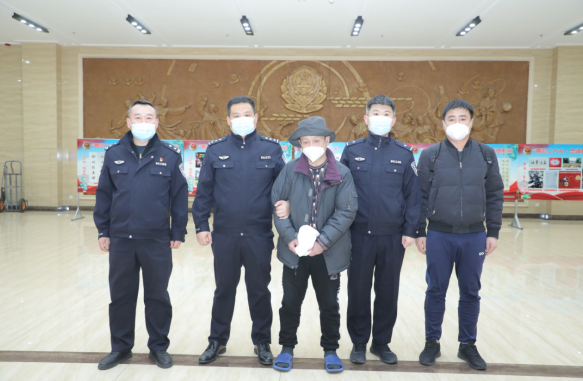 近日，中国警方自俄罗斯成功引渡1名潜逃27年的犯罪嫌疑人。（公安部国际合作局供图）