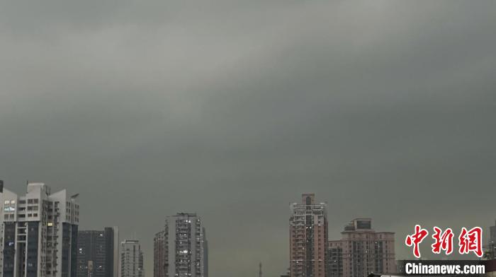 广东遇强降水伴强对流天气 广州多区现冰雹休闲区蓝鸢梦想 - Www.slyday.coM