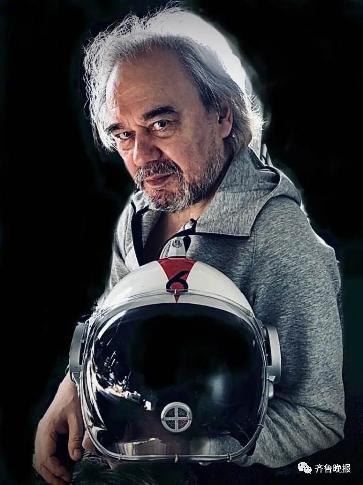 网友泪奔:再见了童年回忆|归来的奥特曼|奥特曼|童年_新浪新闻