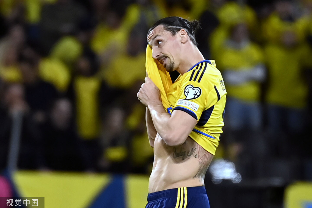 伊布对失利也无能为力.