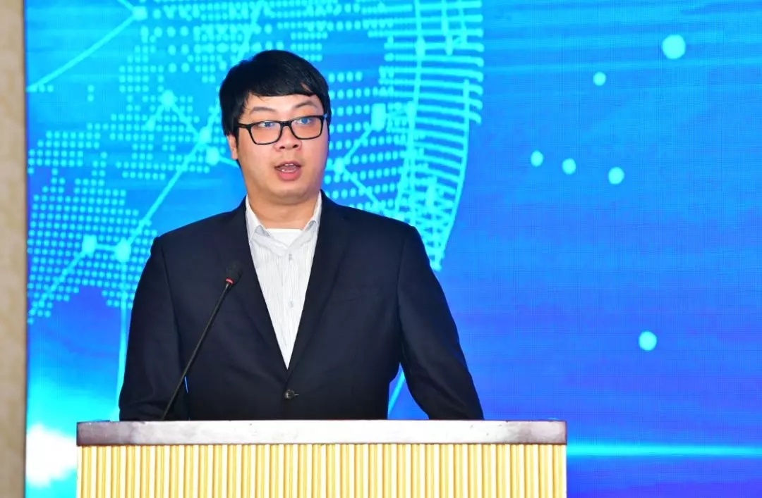 杉杉迎来新掌舵者90后郑驹出任董事长