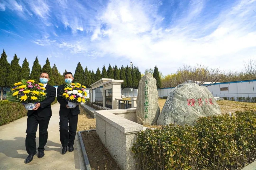 代为祭扫,免费摆渡车,纸钱换鲜花 北京大兴开启多项服务保障措施|北京