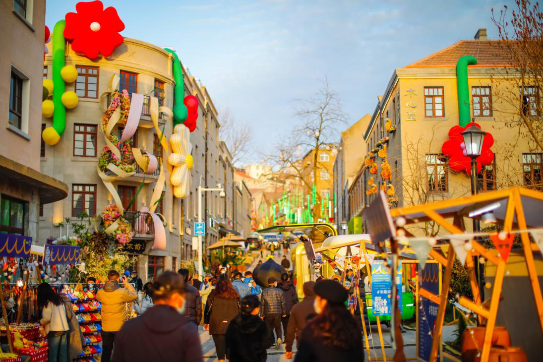 在市南,看到青岛历史城区新生的"底气"|青岛市_新浪财经_新浪网