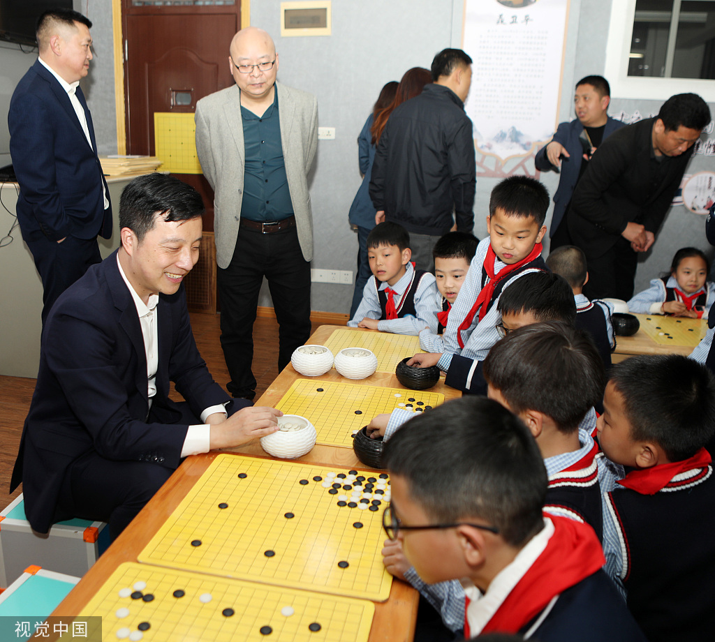 从世界冠军到协会会长,"八冠王"古力的新头衔|围棋_新浪财经_新浪网