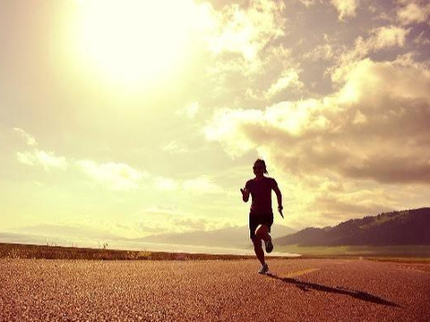 专家指出女性这样跑步可以保养皮肤改善身材