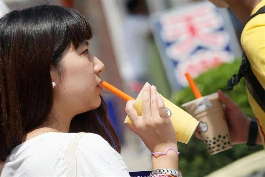 长期把饮料当水喝，身体或承受这些伤害，你做好准备了吗？