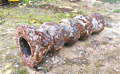 长城保护员慧眼发现明代竹节炮