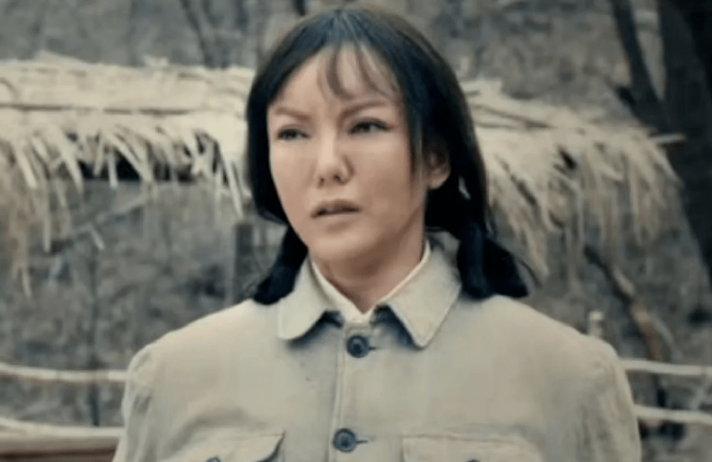 抗战剧又出整容怪,昔日女神彭丹变脸蜡像脸,别侮辱以前战士了!|彭丹|抗战剧|周牧茵_新浪新闻