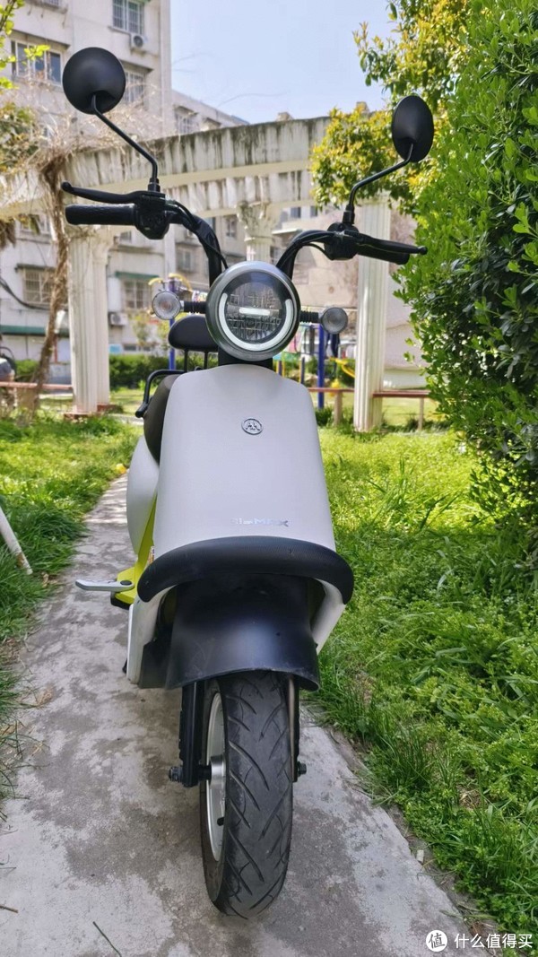 爱玛(aima)电动轻便摩托车妮娜-新浪汽车