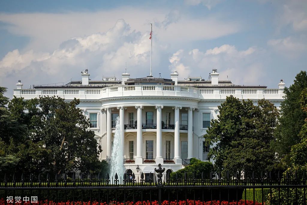 蔡英文窜美回来，必将发现日子更难过