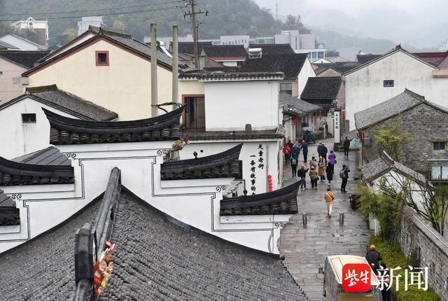 天童老街. 扬子晚报/紫牛新闻记者 范晓林 摄